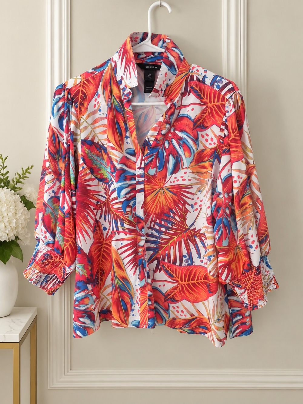Ali Miles White Button-Down Shirt with Red, Blue & Orange Tropical Print